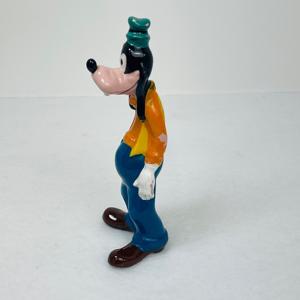 Vintage Disney Goofy Ceramic Figurine 5.5 Inch Japan Collectible Orange Blue - Picture 2 of 10
